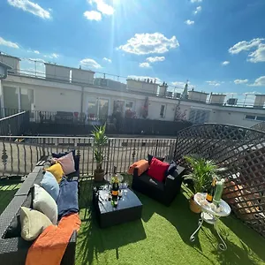 Exclusive Downtown Bella Appartamento Budapest
