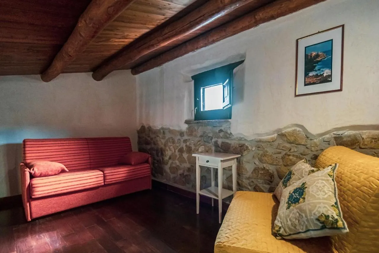 Poggio Pozzetti Villa Lascari Italy