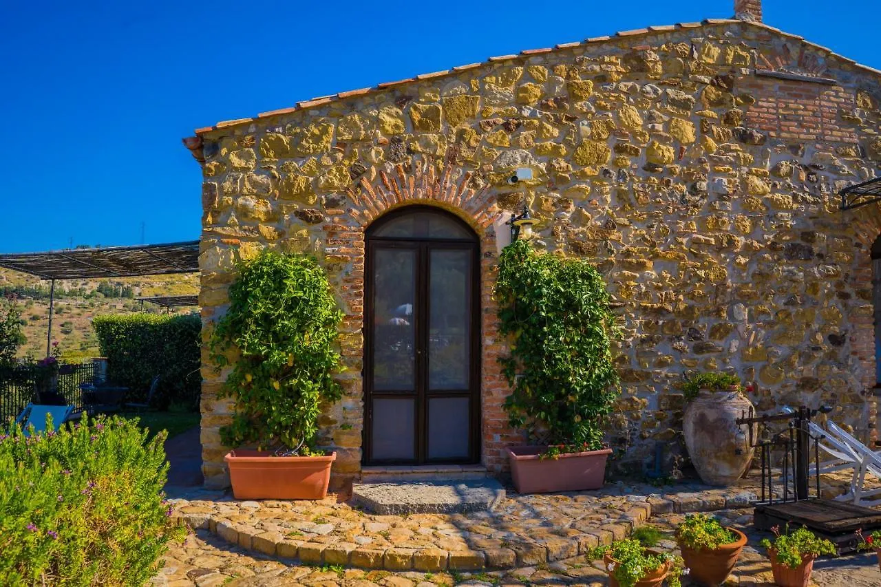 Poggio Pozzetti Villa Lascari 0*,  Italy
