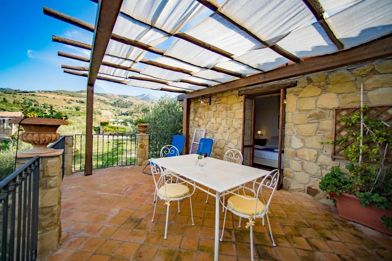 Poggio Pozzetti Villa Lascari 0*,  Italy