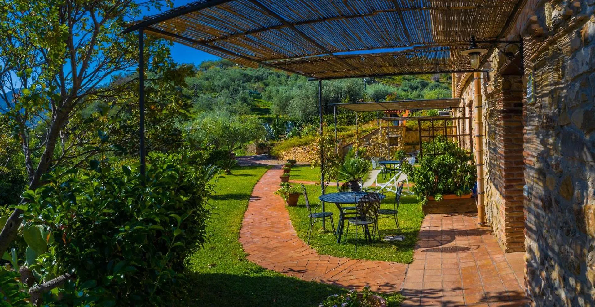 Farm stay Poggio Pozzetti Villa Lascari Italy