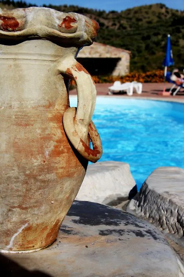 Poggio Pozzetti Villa Lascari Farm stay